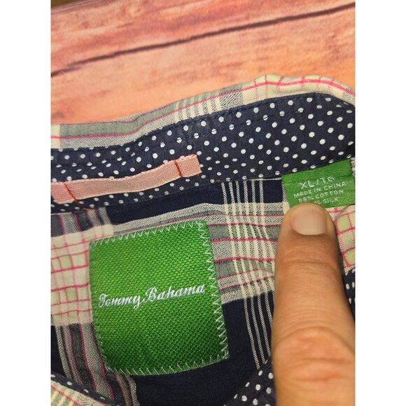 Tommy Bahama Mens XL Blue Plaid Shirt 88% Cotton 12% Silk Blend - Picture 5 of 9